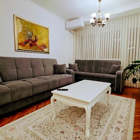 Turquoise Sunny Apartment *