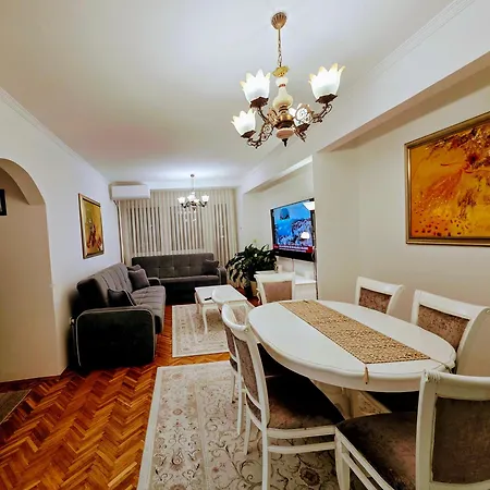 Turquoise Sunny Apartment Novi Pazar