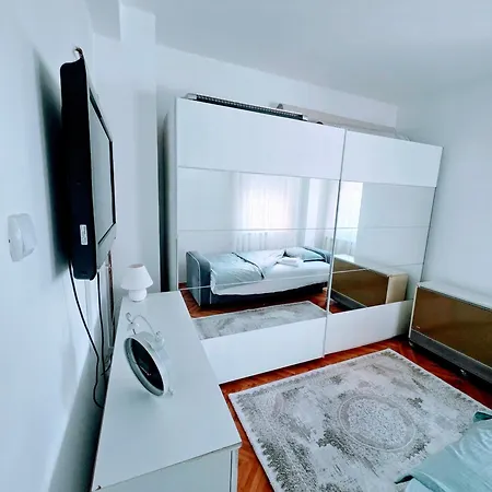 Turquoise Sunny Lejlighed *