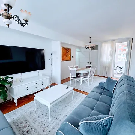 Apartment Turquoise Sunny *