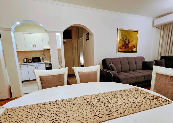 Turquoise Sunny Apartman *