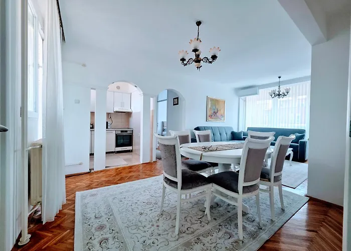 Turquoise Sunny Apartman